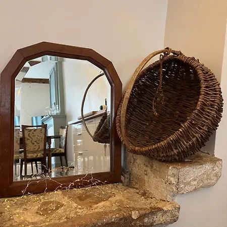 De 1 Apartament