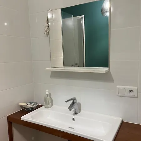 Apartament De 1 *
